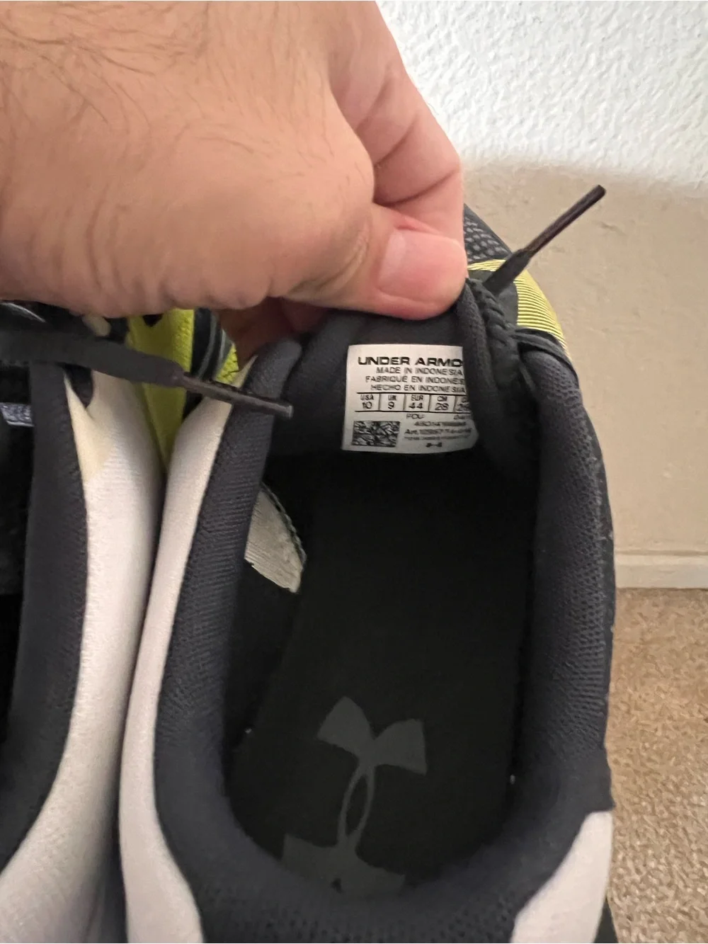 Under Armour Black and Yellow Men's Training Shoes